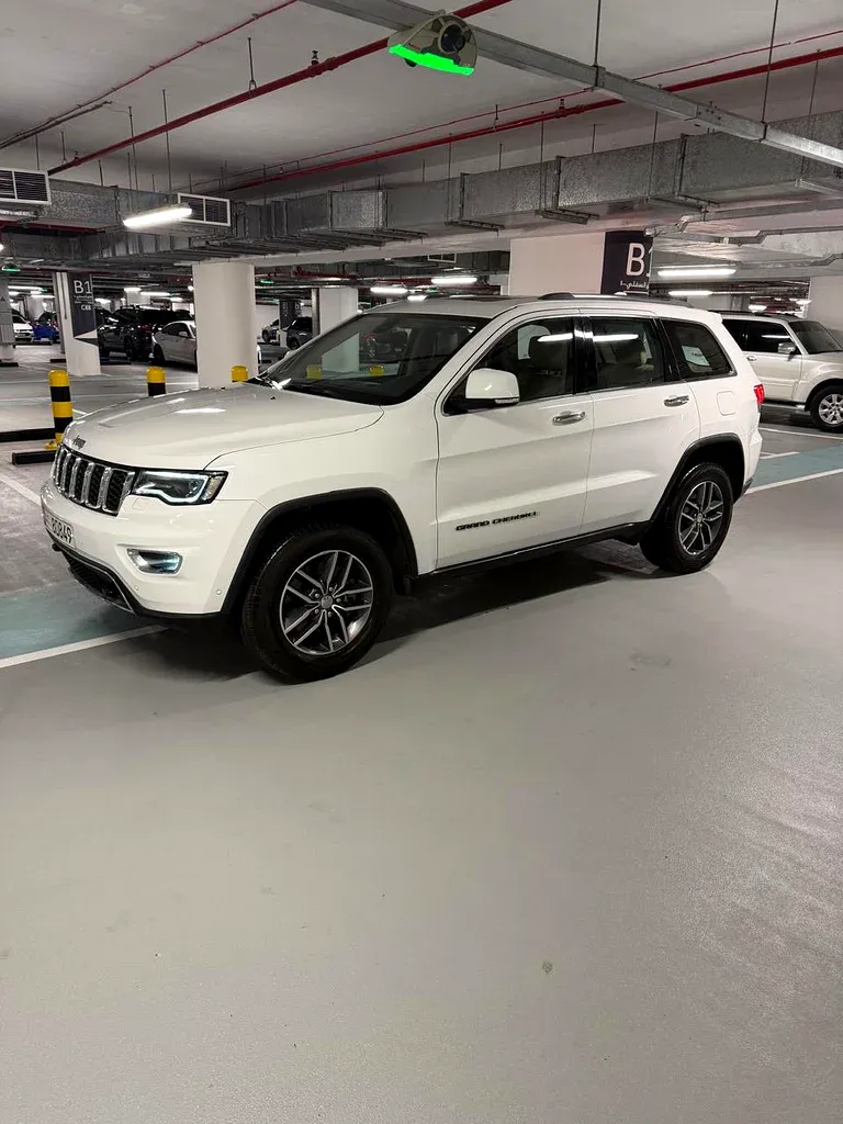 جيب جراند شيروكي 2017